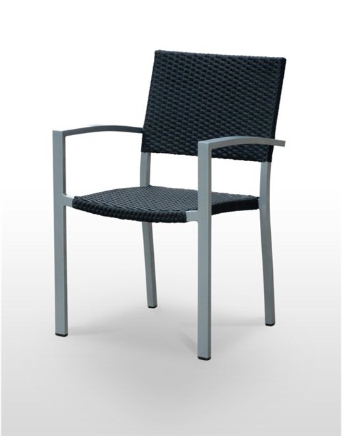  Cadeira esplanada para hotelaria profissional, estrutura alumínio, preparada para utilização em espaços exteriores, disponível em várias cores.