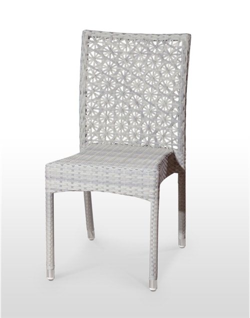 Cadeira esplanada para hotelaria profissional em RATTAN PVC, preparada para utilização em espaços exteriores, disponível em várias cores.